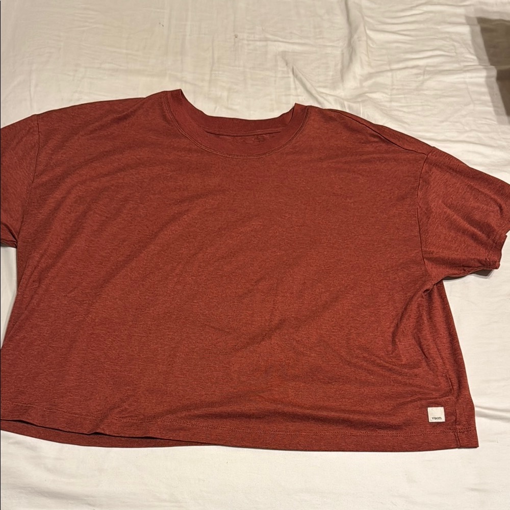 Vuori Women's Short Sleeve Tee - Rust Red